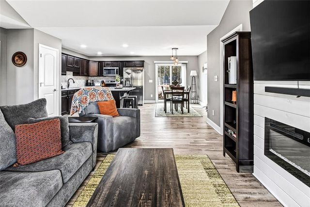 110 Delia Run, Madison, NC 27025