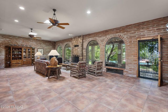 55 Culton Lane, Tubac, AZ 85646