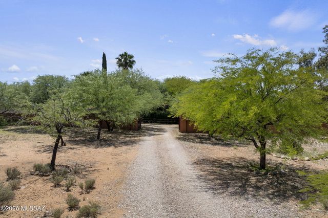 55 Culton Lane, Tubac, AZ 85646