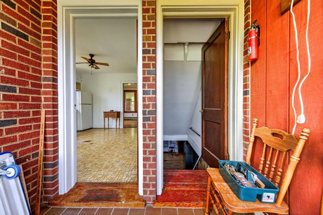 1224 Floyd Hwy S, Floyd, VA 24091