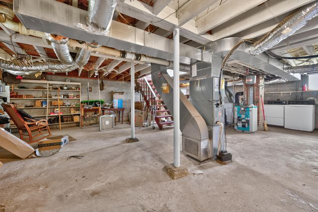 1224 Floyd Hwy S, Floyd, VA 24091
