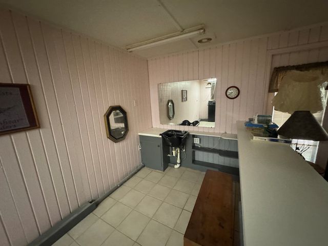 1500 State Hwy 66, Young Harris, GA 30582