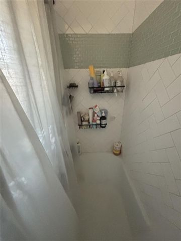 4327 43RD AVENUE N, St Petersburg, FL 33714