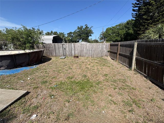 4327 43RD AVENUE N, St Petersburg, FL 33714