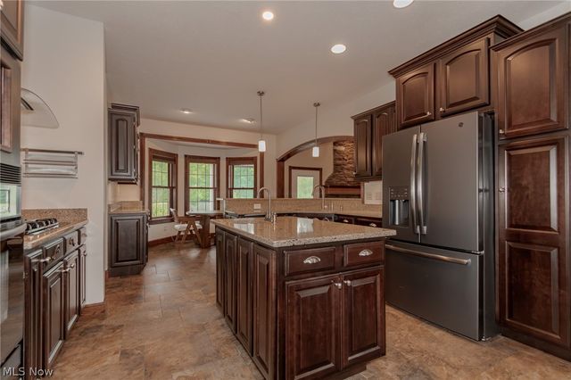 181 Margor Drive, Conneaut, OH 44030