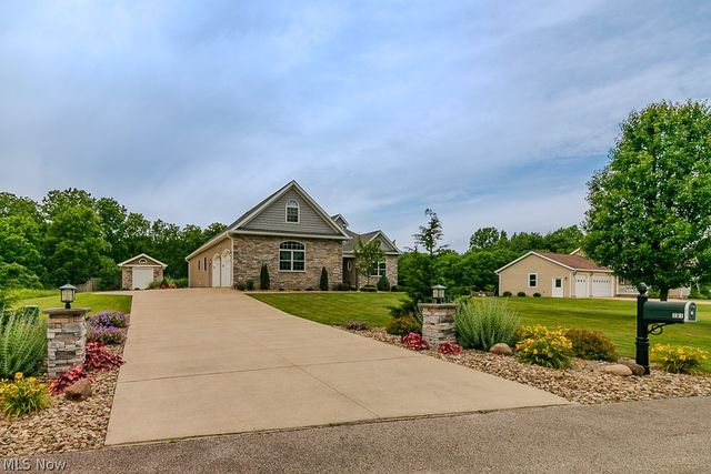181 Margor Drive, Conneaut, OH 44030