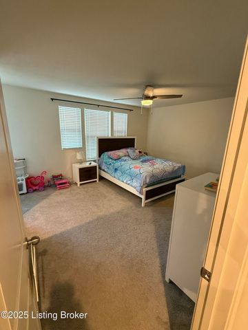 4027 White Pine Ln, La Grange, KY 40031