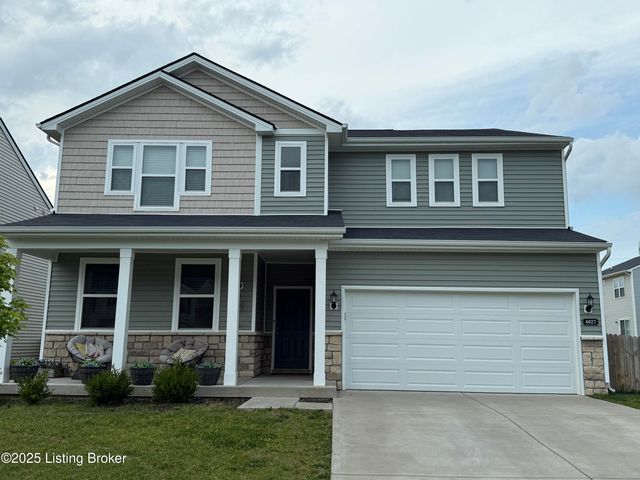4027 White Pine Ln, La Grange, KY 40031