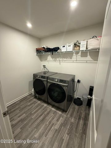 4027 White Pine Ln, La Grange, KY 40031