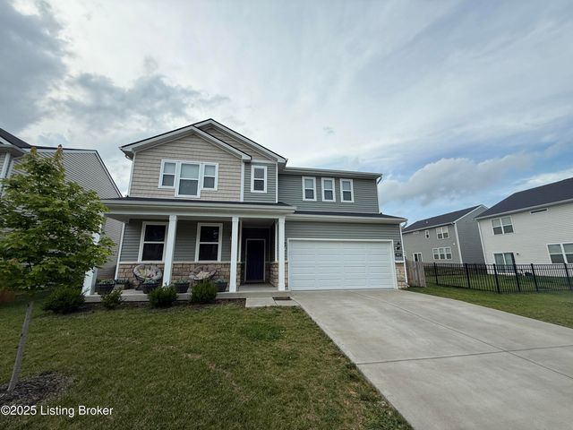 4027 White Pine Ln, La Grange, KY 40031