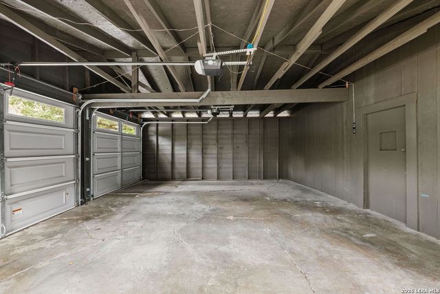 301 QUEEN ANNE CT, San Antonio, TX 78209