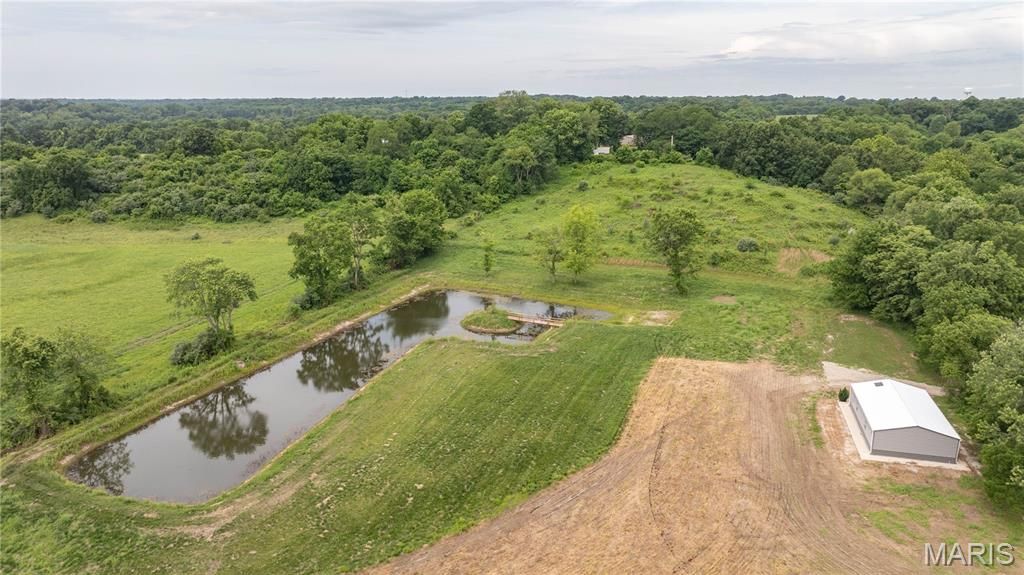 Image 17 of property listing at 0 Seiler Road, Alton, IL 62002