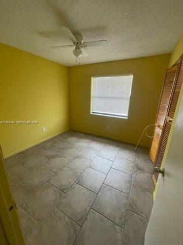20815 NE 8th Ct 201-20, Miami, FL 33179