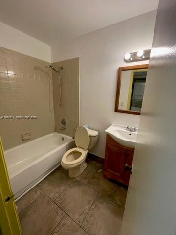20815 NE 8th Ct 201-20, Miami, FL 33179