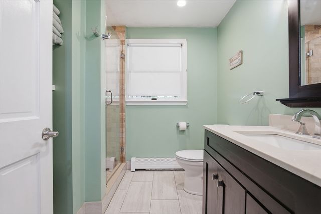 137 Maplewood Rd, Lynn, MA 01904