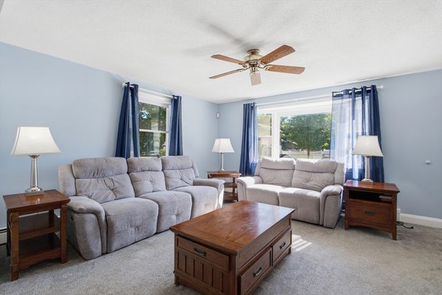 137 Maplewood Rd, Lynn, MA 01904
