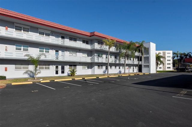 5660 80TH STREET N A202, St Petersburg, FL 33709