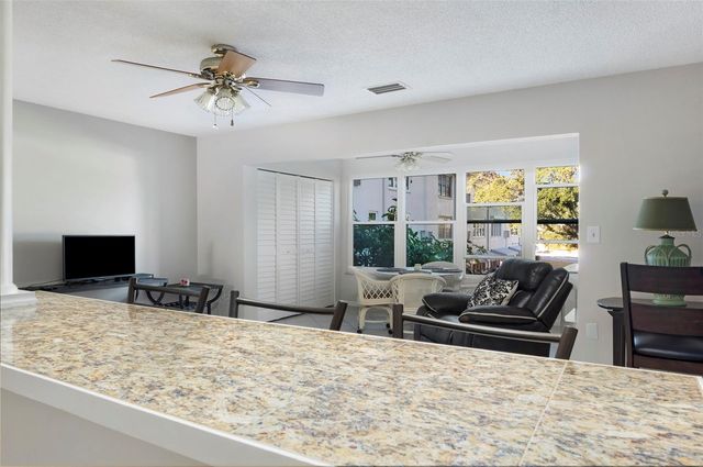 5660 80TH STREET N A202, St Petersburg, FL 33709