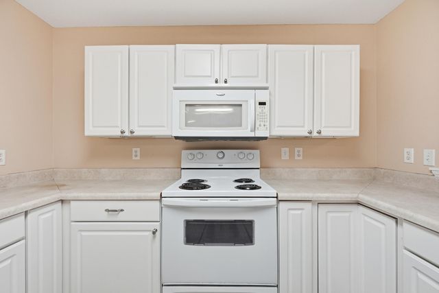 7552 Navarre Parkway 44, Navarre, FL 32566