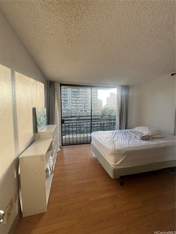 440 Seaside Avenue 708, Honolulu, HI 96815