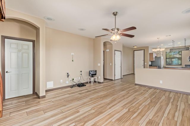2624 W Beautiful Lane, Phoenix, AZ 85041