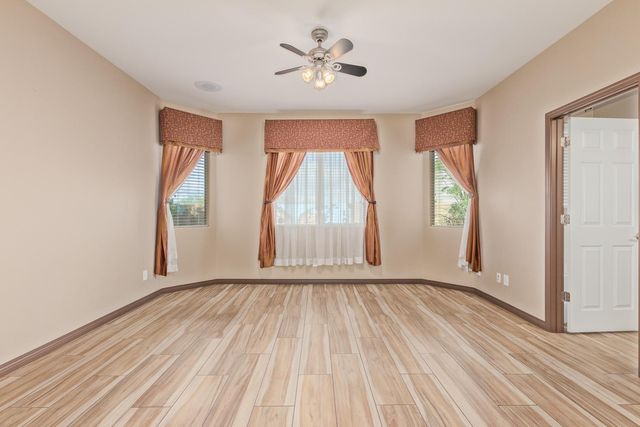 2624 W Beautiful Lane, Phoenix, AZ 85041