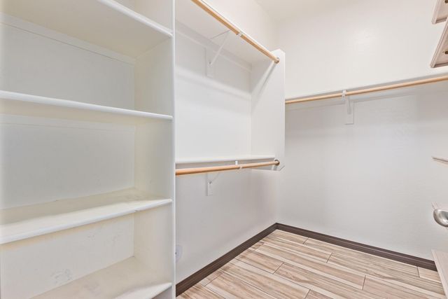 2624 W Beautiful Lane, Phoenix, AZ 85041