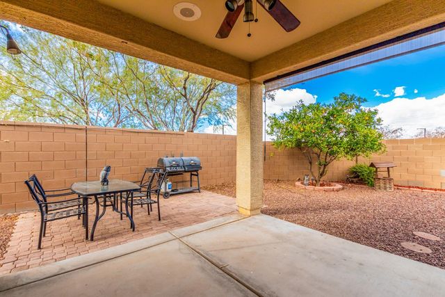 2624 W Beautiful Lane, Phoenix, AZ 85041