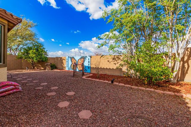 2624 W Beautiful Lane, Phoenix, AZ 85041
