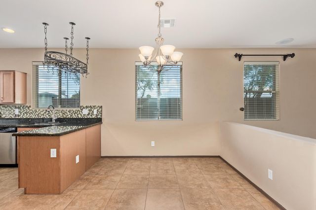 2624 W Beautiful Lane, Phoenix, AZ 85041