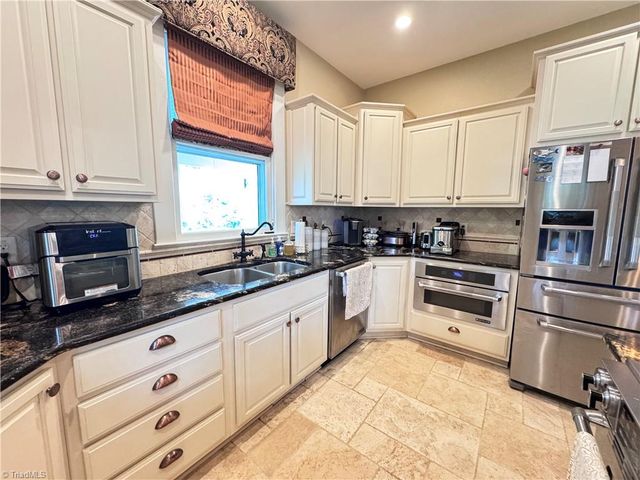 311 Cherry Street, Mount Airy, NC 27030