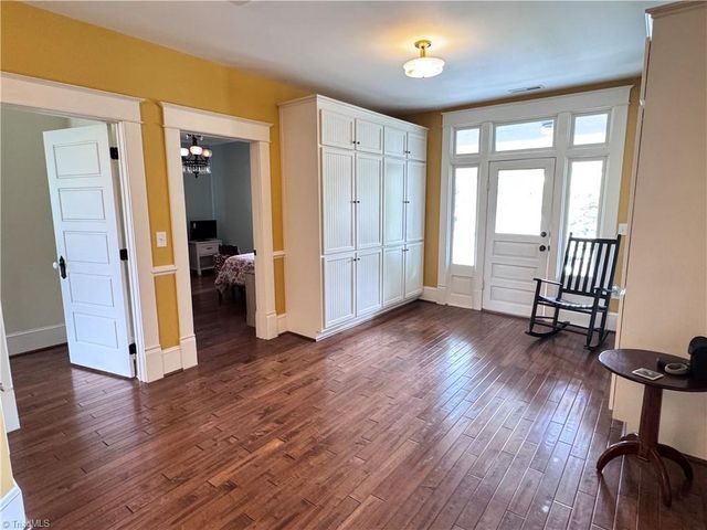 311 Cherry Street, Mount Airy, NC 27030