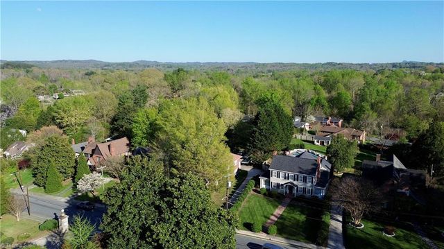 311 Cherry Street, Mount Airy, NC 27030