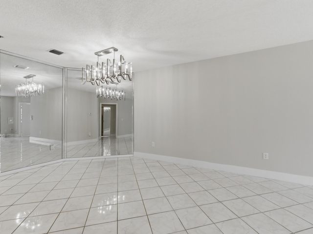 5265 Brisata Circle P, Boynton Beach, FL 33437