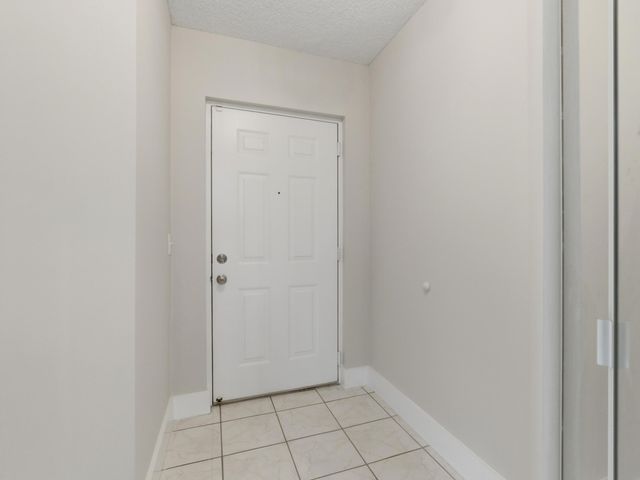 5265 Brisata Circle P, Boynton Beach, FL 33437