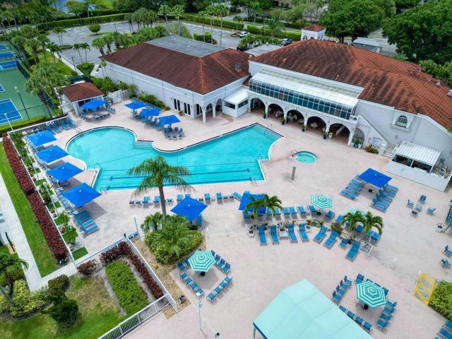 5265 Brisata Circle P, Boynton Beach, FL 33437
