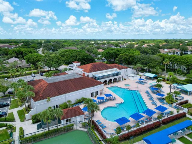 5265 Brisata Circle P, Boynton Beach, FL 33437