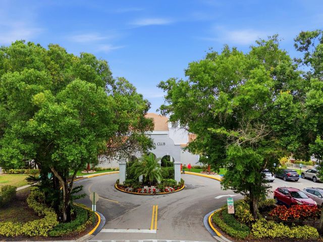 5265 Brisata Circle P, Boynton Beach, FL 33437
