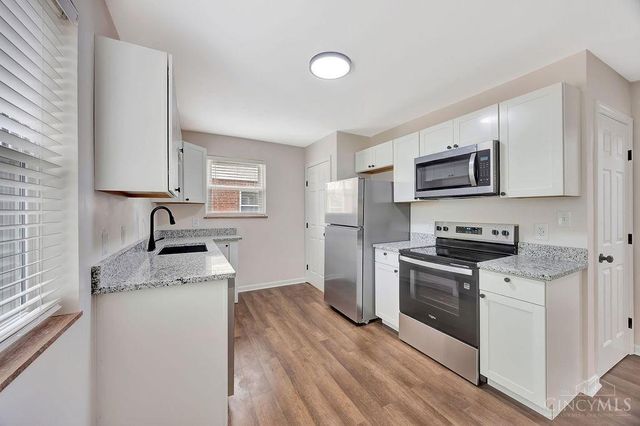 2035 Carpenter Drive, North College Hill, OH 45239