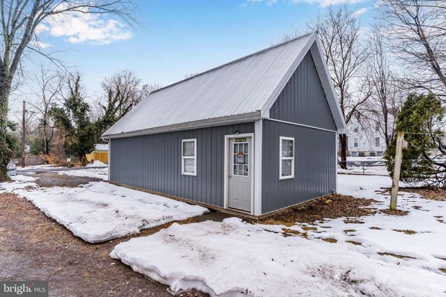 117 E BURD STREET, Shippensburg, PA 17257