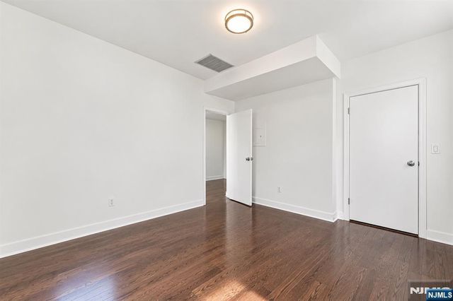 941 Boulevard 3C, Weehawken, NJ 07086