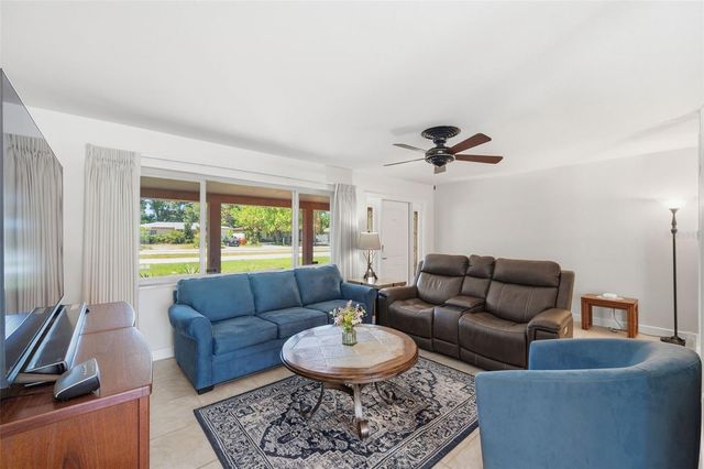 5915 46TH AVENUE N, Kenneth City, FL 33709