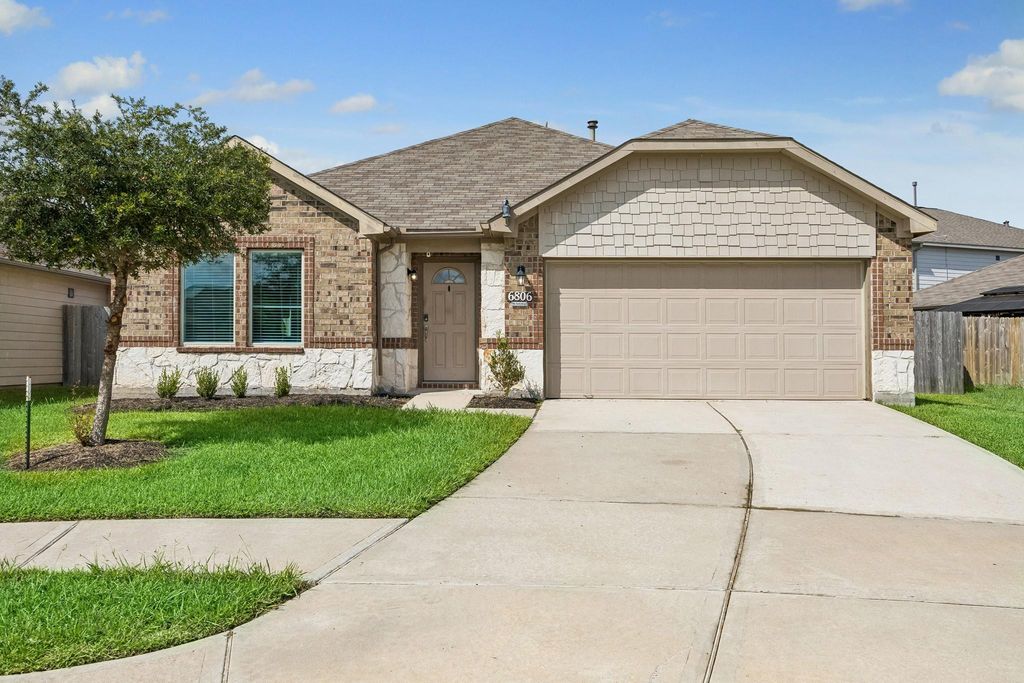 6806 Bardsdale Court, Rosharon, TX 77583
