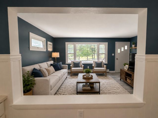 695 Calef Road, Manchester, NH 03103