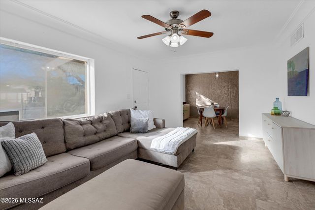 1112 W Huron Street, Tucson, AZ 85745