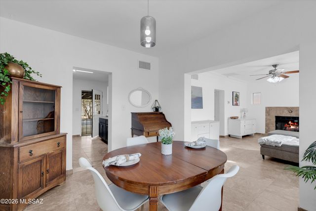 1112 W Huron Street, Tucson, AZ 85745