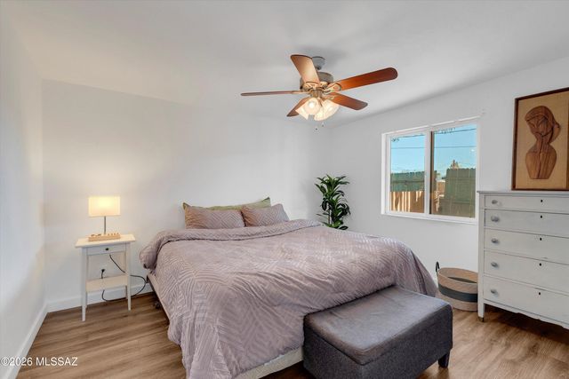 1112 W Huron Street, Tucson, AZ 85745