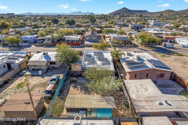 1112 W Huron Street, Tucson, AZ 85745