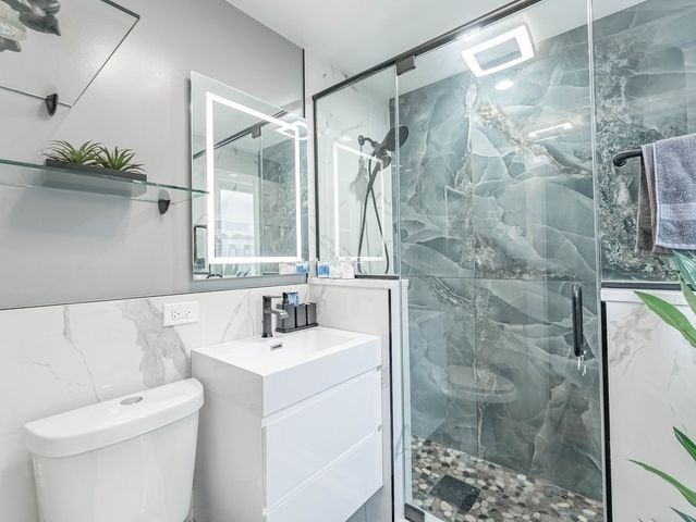 3428 W 55th Street, Chicago, IL 60632