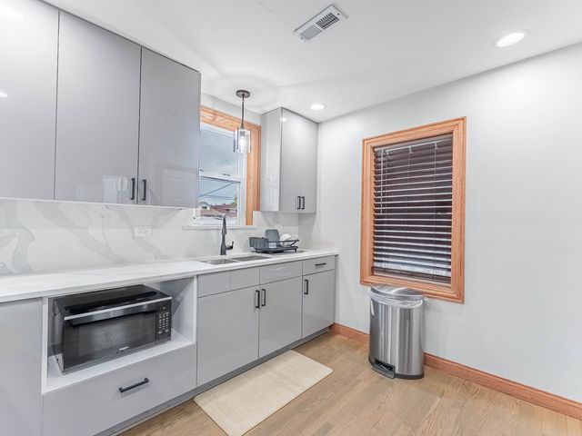 3428 W 55th Street, Chicago, IL 60632